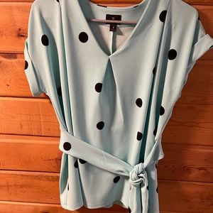 Never worn Worthington Small tie top